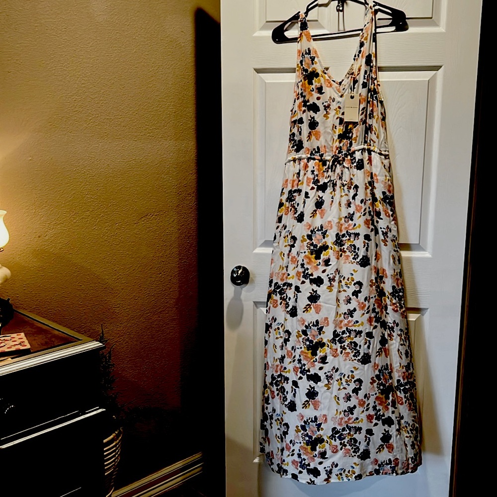NWT. Lucky Brand Floral Maxi Dress